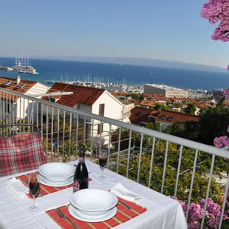 Appartement Bm St2 *